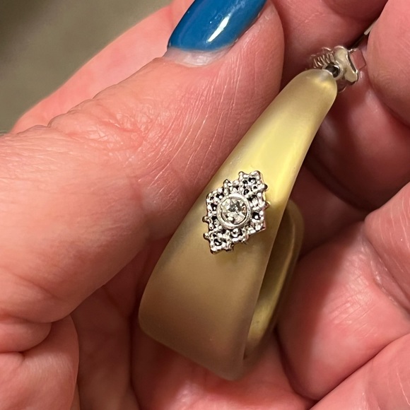 FROSTED EMBELLISHED HOOP EARRINGS - AVON - Picture 3 of 4